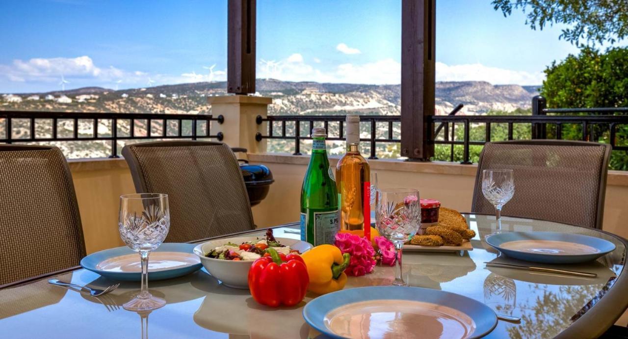 Fantastic Junior Villa Cz02 Salamis With Gorgeous Views, Aphrodite Hills Kouklia Exteriör bild